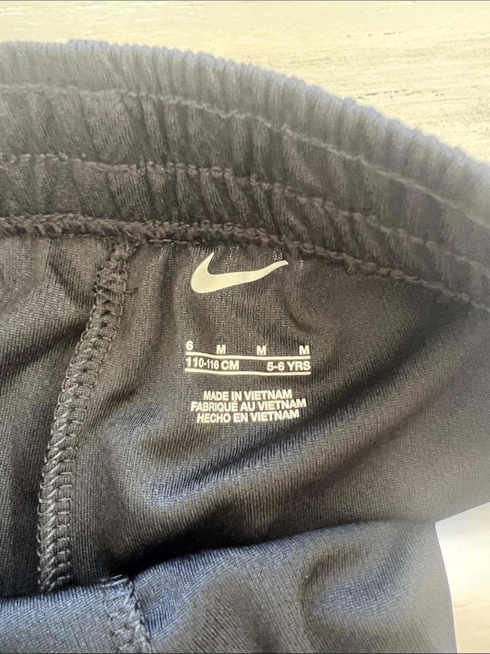 🆕 Nike Gray and Black Boys Athletic Set. Size: 5T (6 M). NWT. - Picture 11 of 16